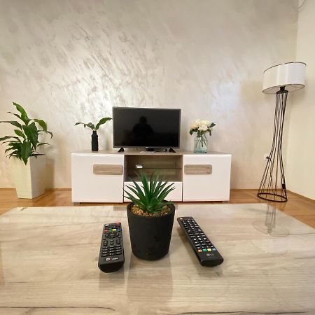 Apartman A&M ติวัต ภายนอก รูปภาพ